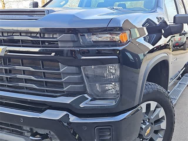 Thumbnail: 2025 Chevrolet Silverado 2500 - 11