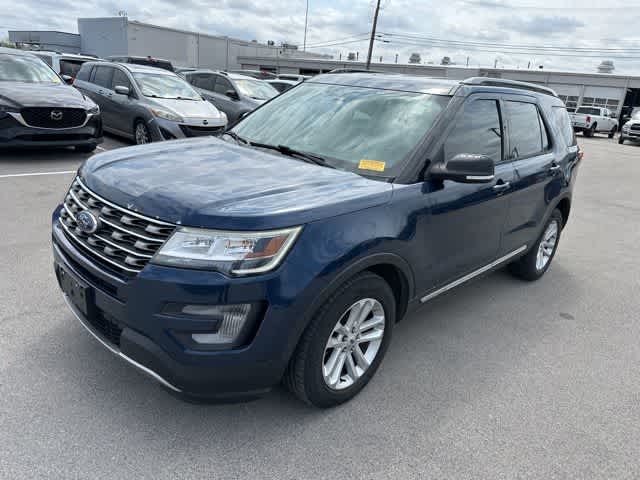 Thumbnail: 2017 Ford Explorer - 2