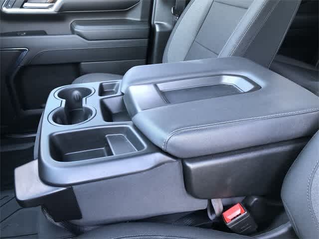 Thumbnail: 2024 Chevrolet Silverado 2500 - 25