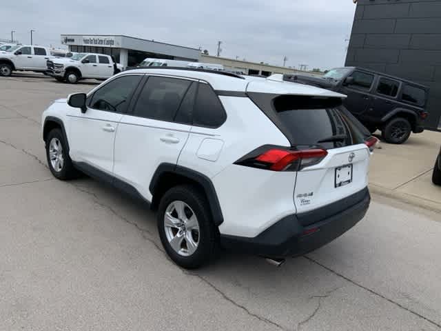 Thumbnail: 2019 Toyota RAV4 - 19