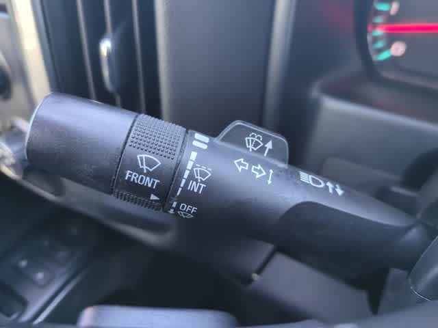 Thumbnail: 2018 Chevrolet Silverado 1500 - 26