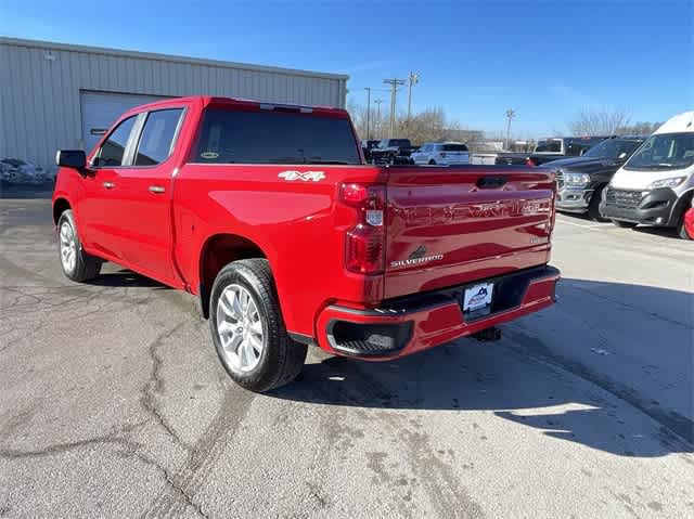 2022 Chevrolet Silverado 1500 Custom 4