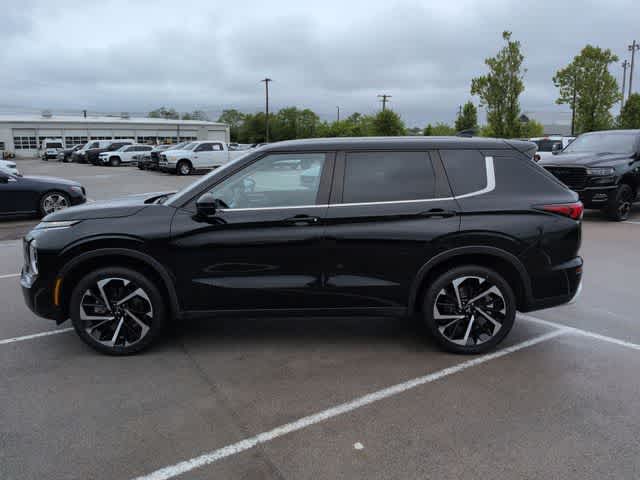 Thumbnail: 2022 Mitsubishi Outlander - 5