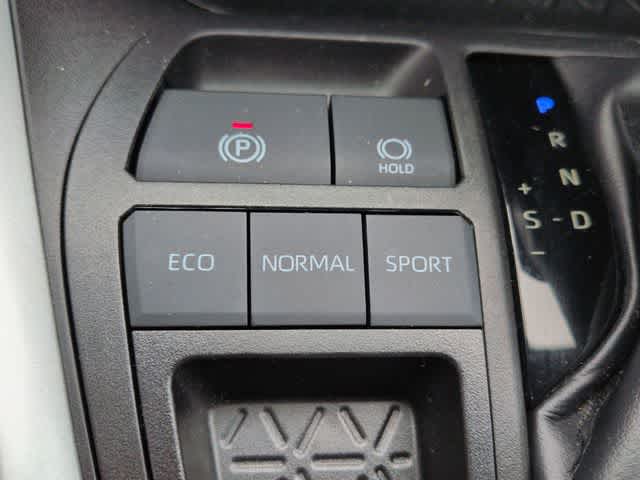 Thumbnail: 2023 Toyota RAV4 - 36