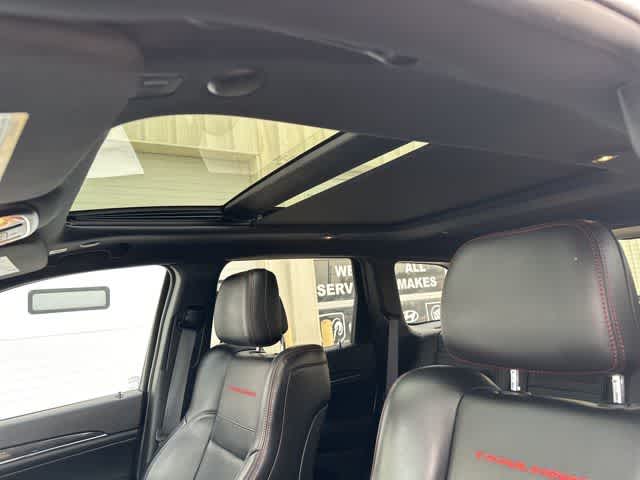 Thumbnail: 2021 Jeep Grand Cherokee - 7