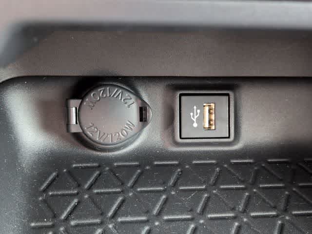 Thumbnail: 2023 Toyota RAV4 - 30