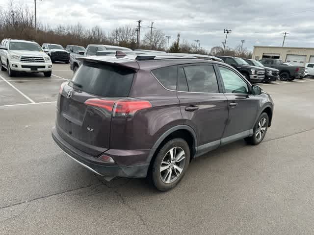 Thumbnail: 2017 Toyota RAV4 - 18
