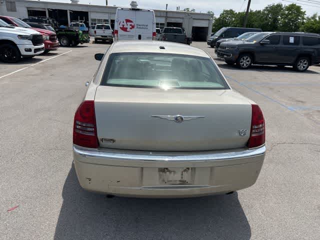 Thumbnail: 2007 Chrysler 300 - 16