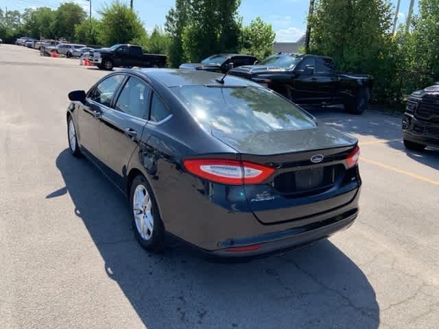 Thumbnail: 2015 Ford Fusion - 18