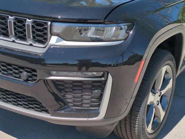 Thumbnail: 2026 Jeep Grand Cherokee L - 11