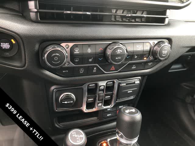 Thumbnail: 2026 Jeep Wrangler - 15