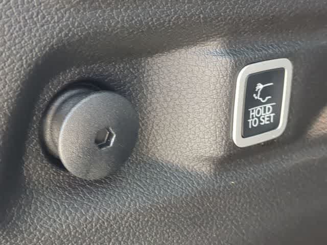Thumbnail: 2026 Jeep Grand Cherokee L - 38