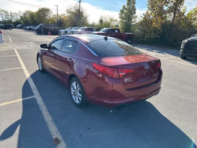Thumbnail: 2013 Kia Optima - 18