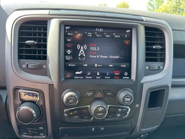 Thumbnail: 2019 RAM 1500 Classic - 6