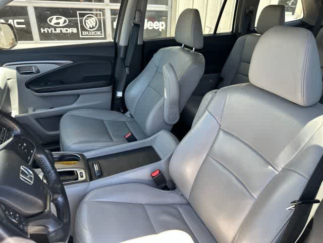 Thumbnail: 2020 Honda Pilot - 4