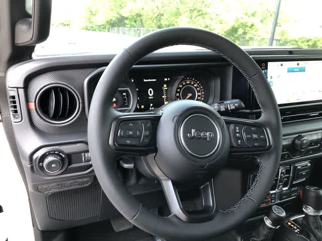 Thumbnail: 2026 Jeep Wrangler - 23