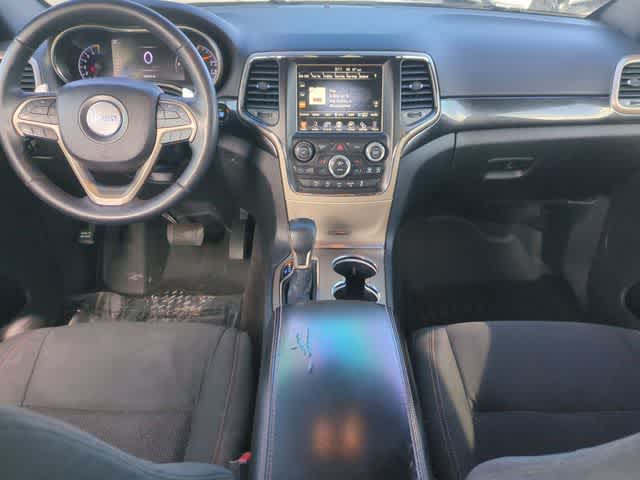 Thumbnail: 2016 Jeep Grand Cherokee - 15