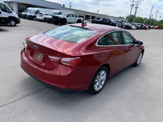 Thumbnail: 2019 Chevrolet Malibu - 17
