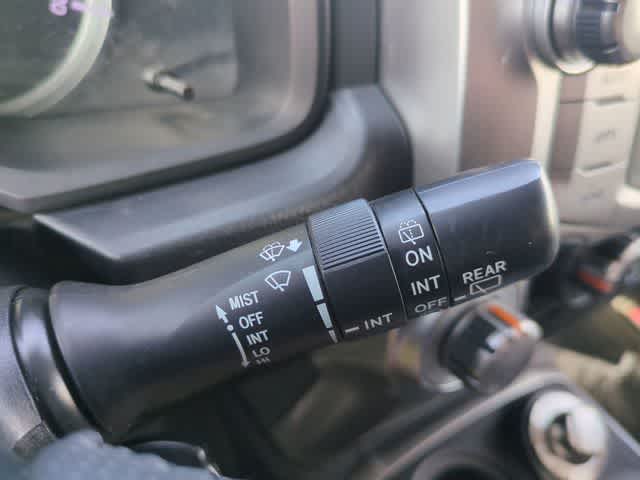 Thumbnail: 2016 Toyota 4Runner - 26