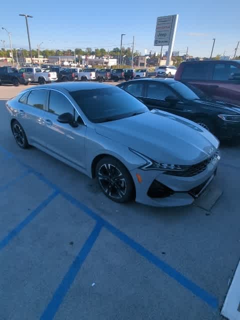Thumbnail: 2022 Kia K5 - 2