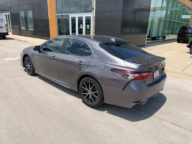 Thumbnail: 2021 Toyota Camry - 17