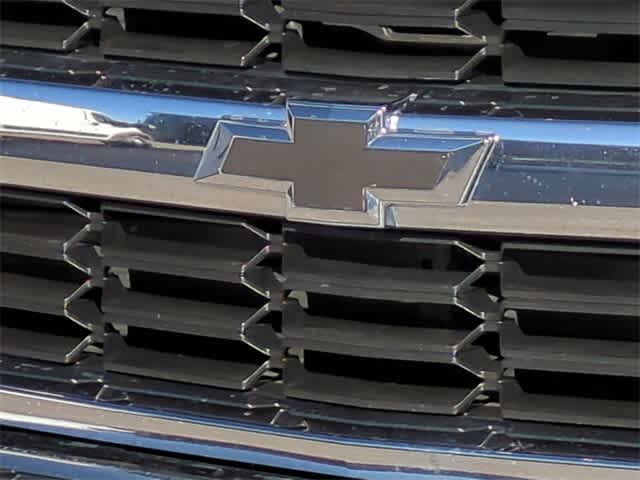 Thumbnail: 2017 Chevrolet Silverado 1500 - 12