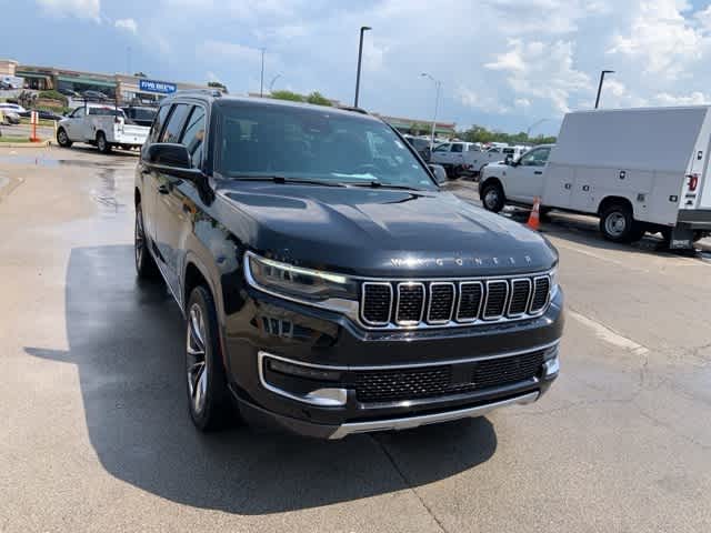 Thumbnail: 2022 Jeep Wagoneer - 25