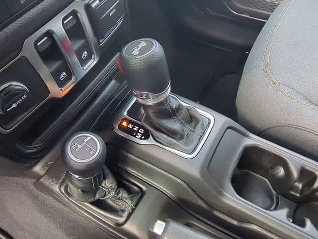 Thumbnail: 2026 Jeep Wrangler - 32