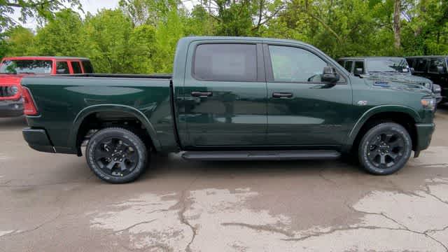 Thumbnail: 2026 RAM 1500 - 9