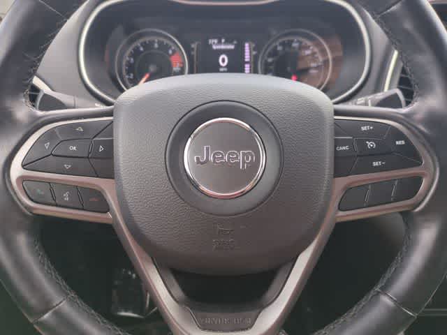 Thumbnail: 2019 Jeep Cherokee - 23