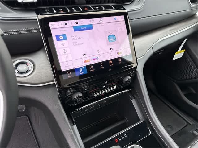 Thumbnail: 2025 Jeep Grand Cherokee - 30