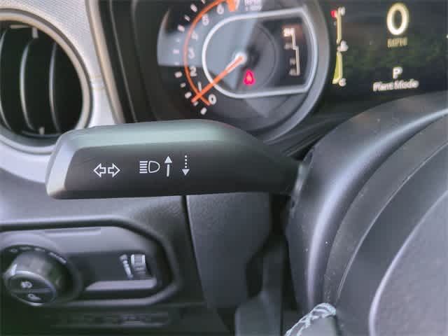 Thumbnail: 2025 Jeep Gladiator - 26