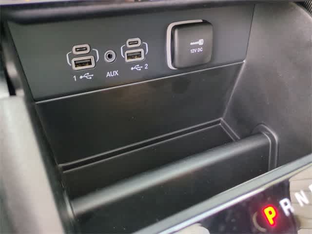 Thumbnail: 2025 Jeep Grand Cherokee L - 33