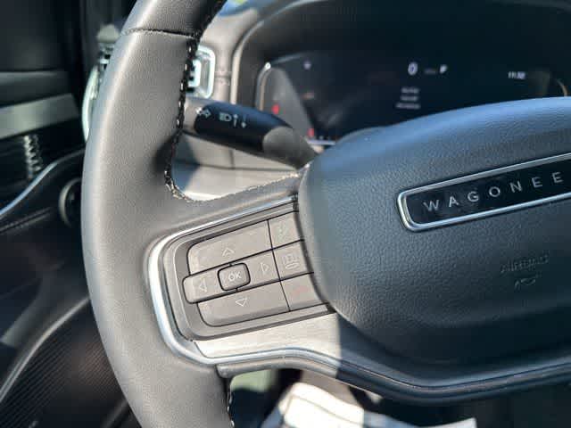 Thumbnail: 2023 Jeep Wagoneer - 12