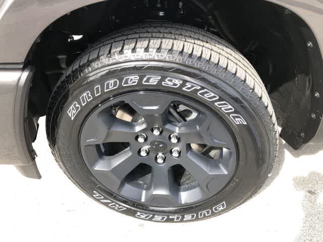 Thumbnail: 2026 RAM 1500 - 10