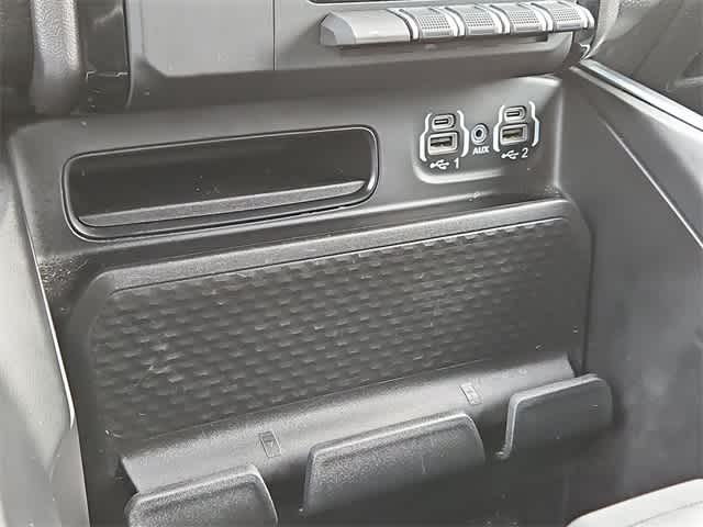 Thumbnail: 2023 RAM 1500 - 32