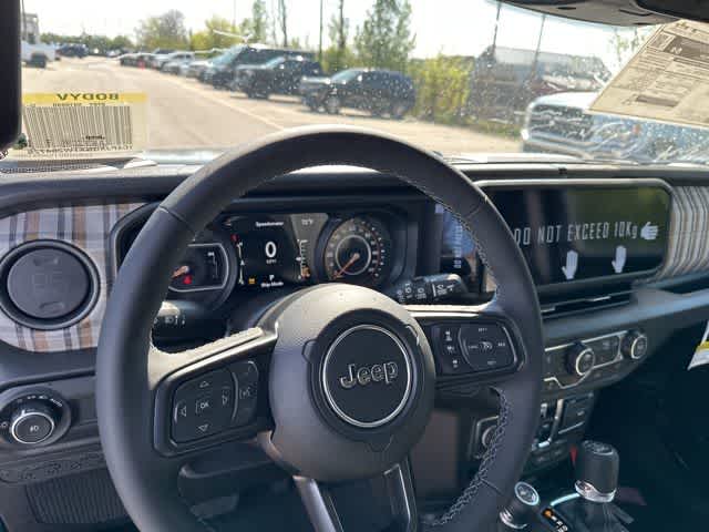 Thumbnail: 2026 Jeep Wrangler - 6