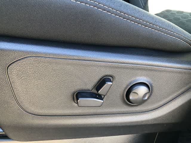 Thumbnail: 2026 RAM 1500 - 27