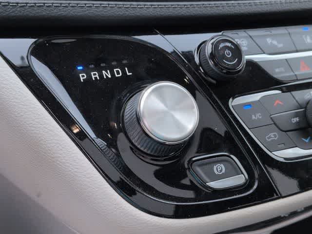Thumbnail: 2020 Chrysler Pacifica - 33