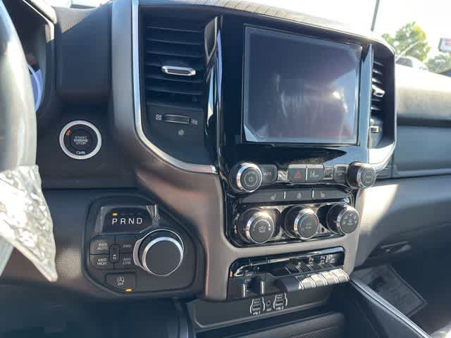Thumbnail: 2026 RAM 1500 - 6