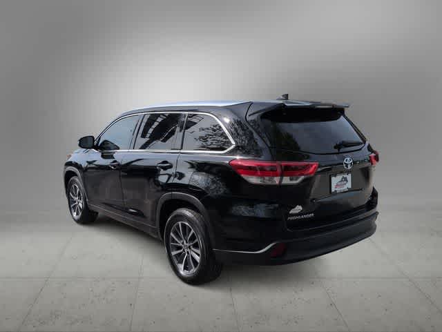 Thumbnail: 2018 Toyota Highlander - 6