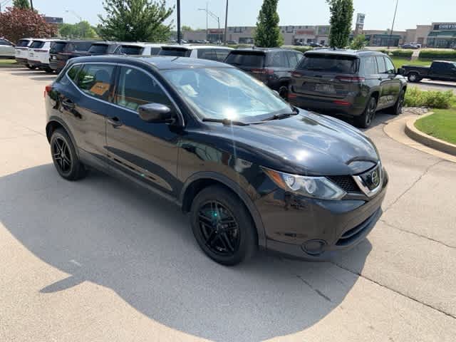 Thumbnail: 2019 Nissan Rogue Sport - 23