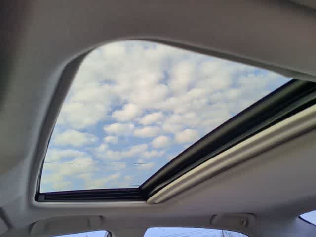 Thumbnail: 2011 Toyota Camry - 20