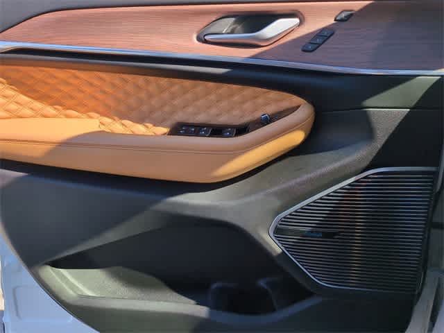 Thumbnail: 2023 Jeep Grand Cherokee L - 32