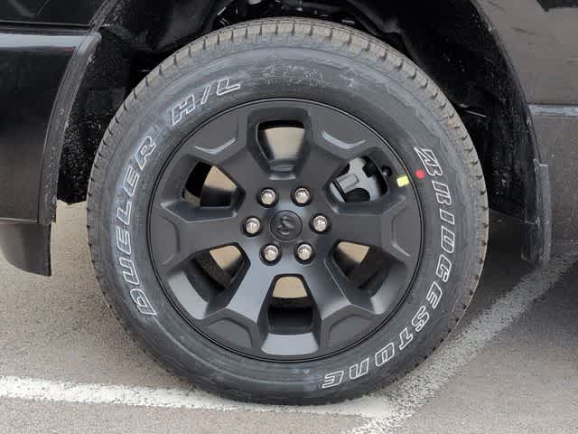 Thumbnail: 2026 RAM 1500 - 13