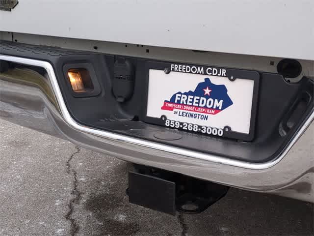 Thumbnail: 2022 RAM 1500 Classic - 31