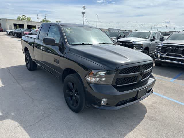 Thumbnail: 2019 RAM 1500 Classic - 17