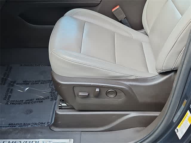 Thumbnail: 2021 Chevrolet Tahoe - 18