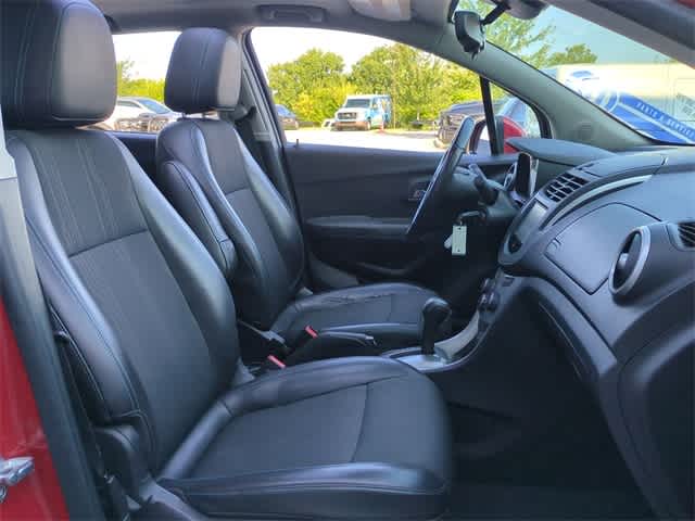 Thumbnail: 2015 Chevrolet Trax - 23