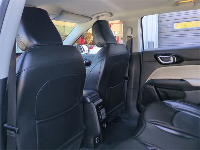 Thumbnail: 2022 Jeep Compass - 19